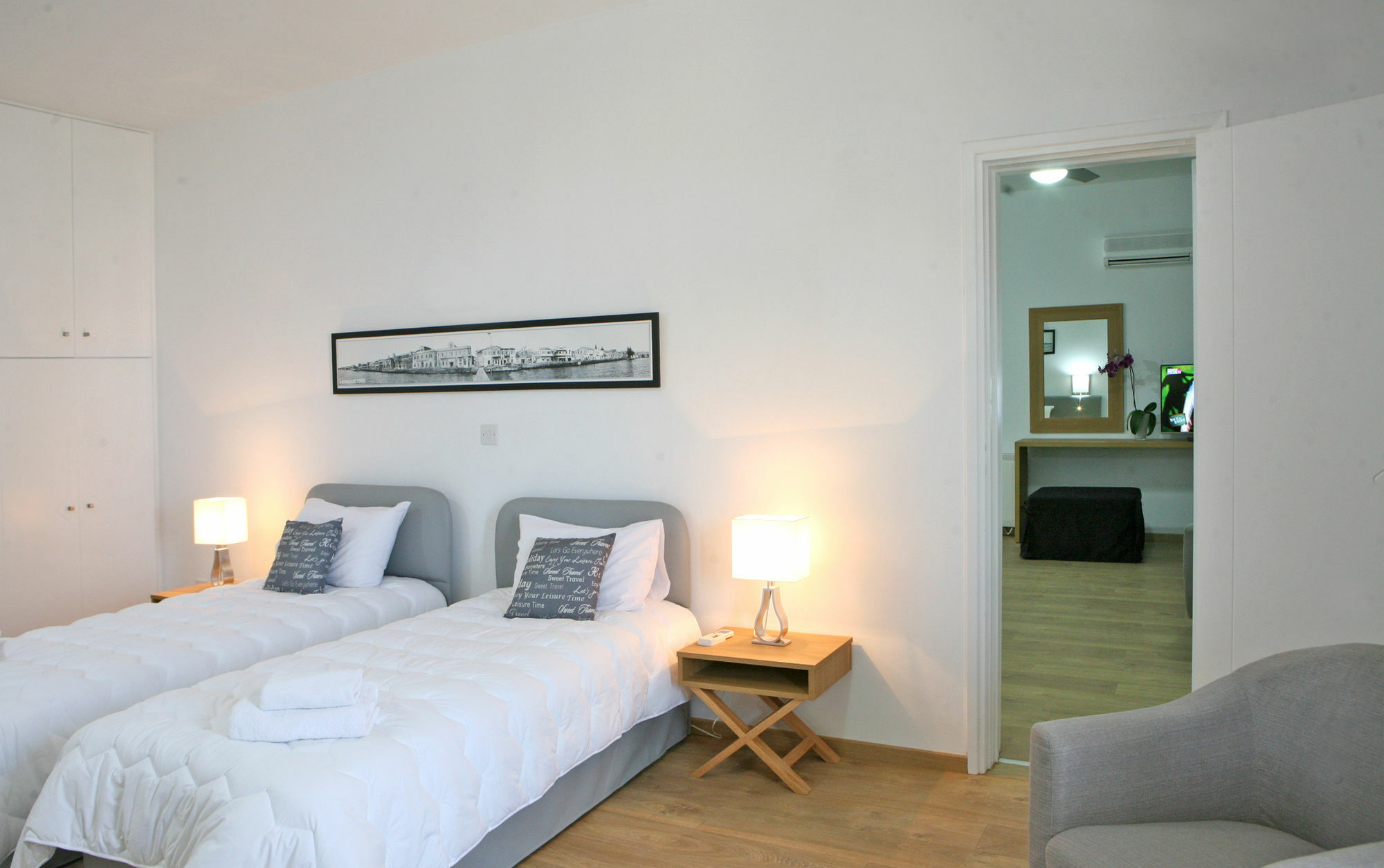 Corina Suites And Apartments Limassol Zewnętrze zdjęcie
